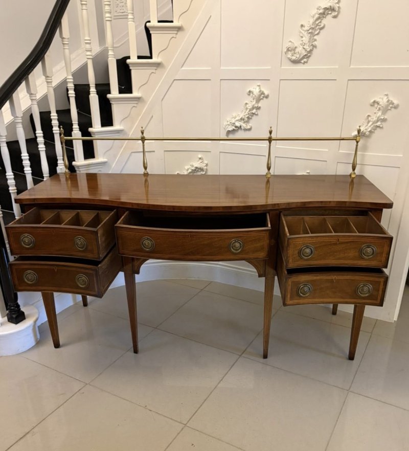 Antique Edwardian Figured Mahogany Serpentine Sideboard - Image 4